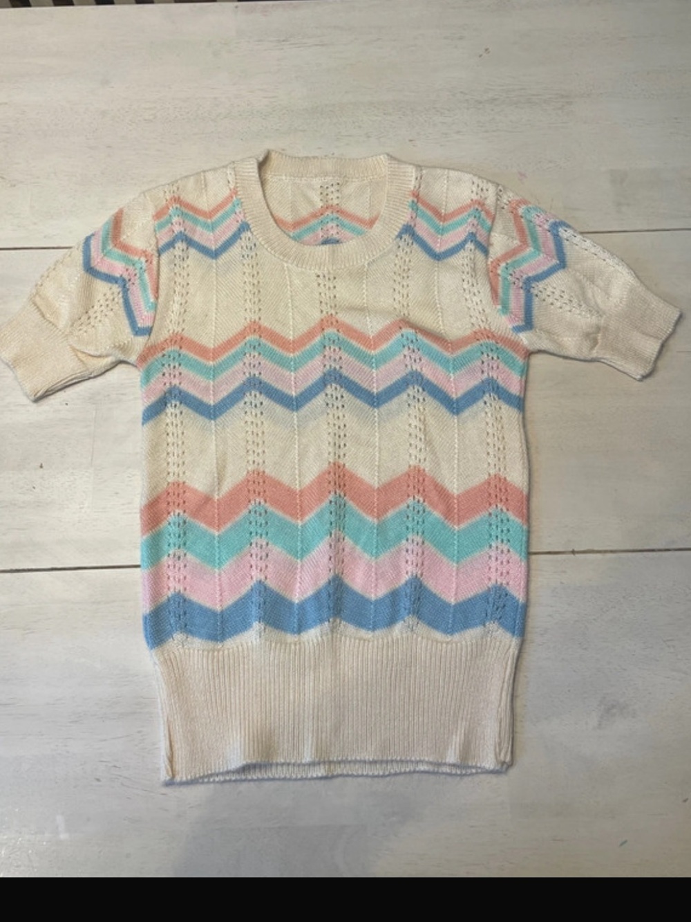 Vintage 70s Cream Chevron Short-Sleeve Knit Sweater with Pastel Stripes